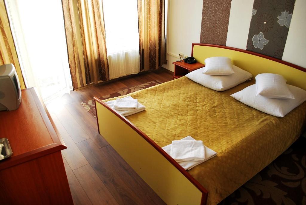Vila Meteor Bed and Breakfast Cluj-Napoca Exteriör bild